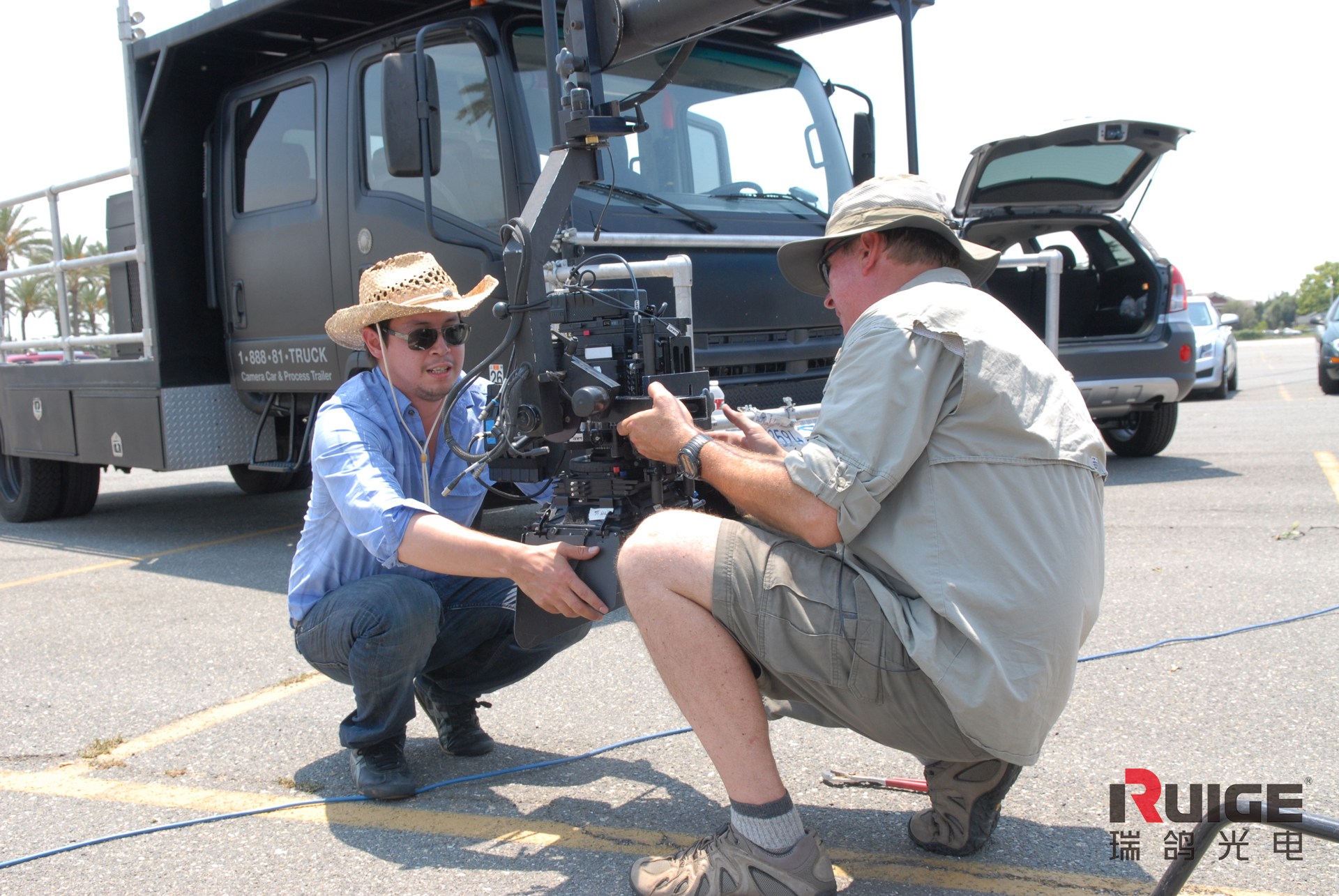 瑞鸽在好莱坞当制片人，箱载监视器广告拍摄花絮之一